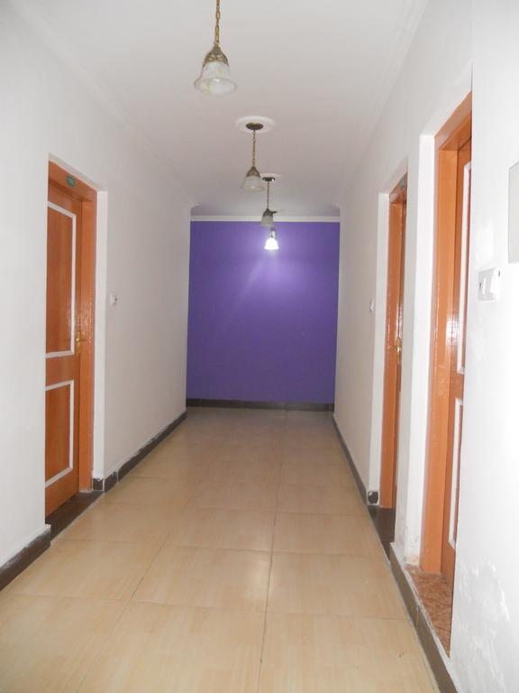Hotel Royale Jannat Srīnagar Esterno foto
